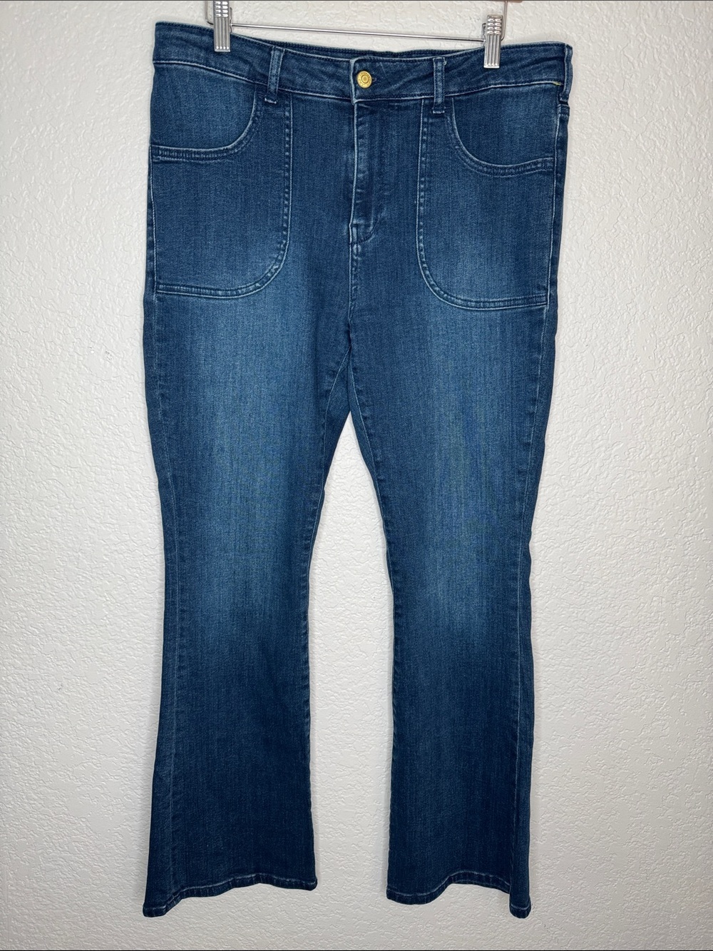 Anthropologie Pilcro Jeans Dark Wash Size 32 Bootcut Mini Flare